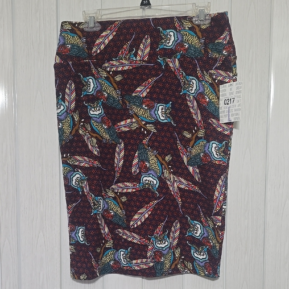 NWT Colorful Owl and Feather Print Lularoe Skirt